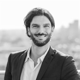 泰康人寿安徽分公司:以史为鉴,明辨风险——从"郁金香泡沫"看理性投资